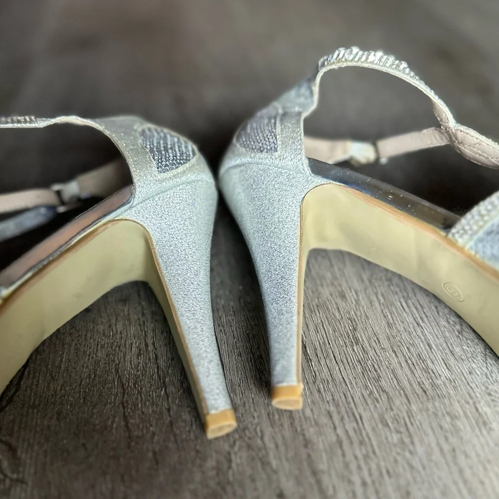 Top Moda silver platform sandal heels, women’s size 8